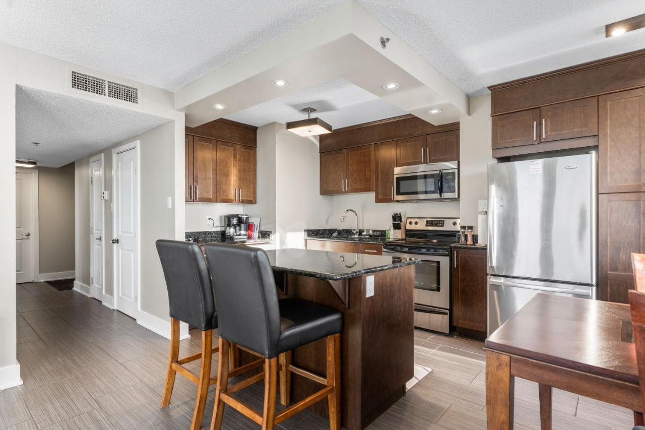 Superb 2 Bedroom Downtown With River View Saskatoon Exterior photo